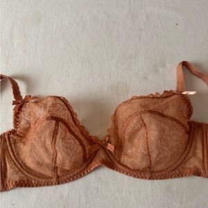 Agent Provocateur Aliza Lace Underwire Bra in Praline